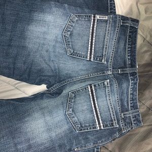 Cinch jeans